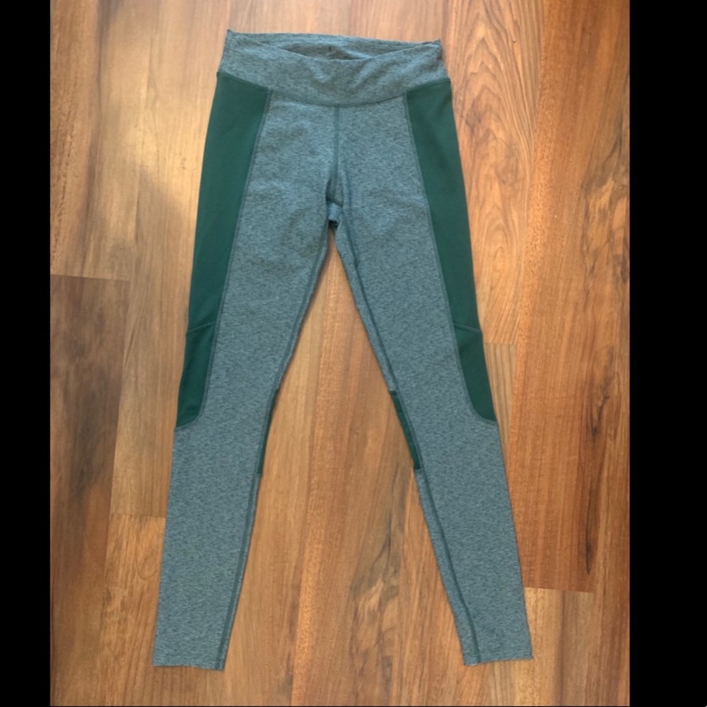 The North Face leggings
